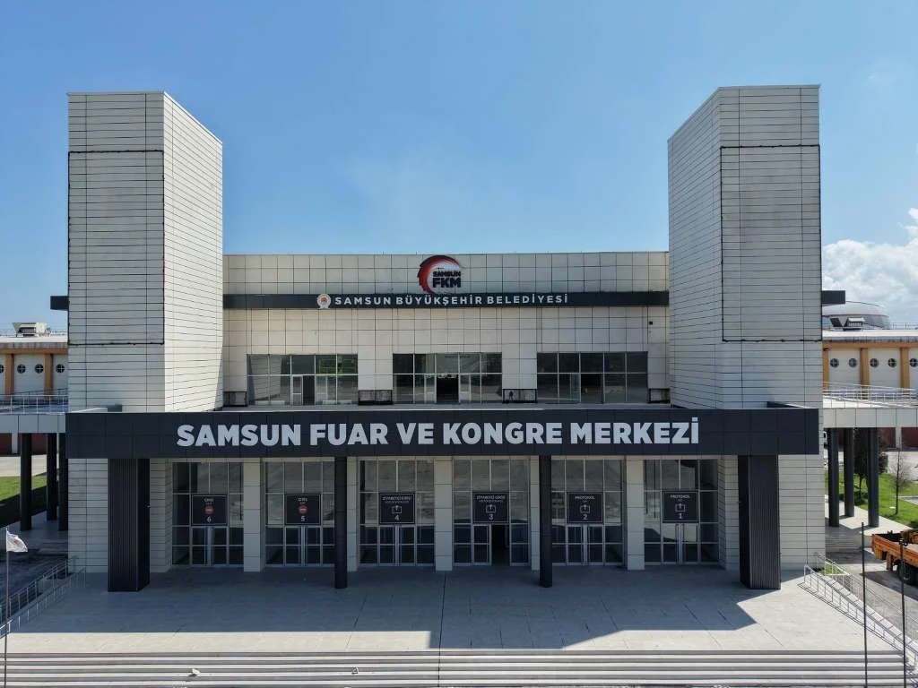 SAMSUN BÜYÜKŞEHİR’DEN SAMSUN KİTAP FUARI İÇİN ÖĞRENCİLERE ÜCRETSİZ ULAŞIM HİZMETİ